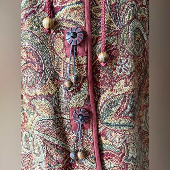 Vintage tapestry jacket with drawstring neckline and ornate wooden buttons - Picture 8 of 17